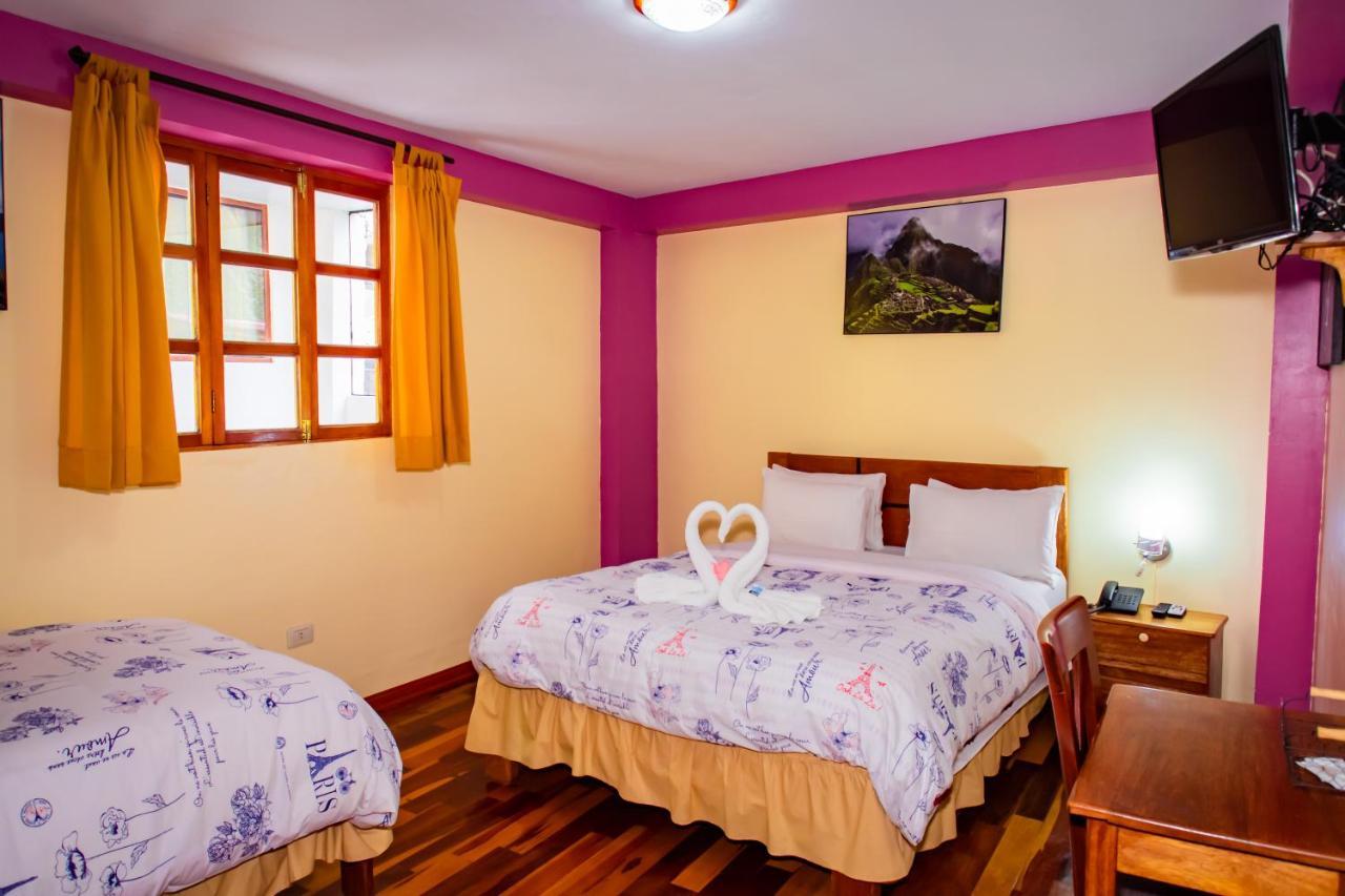 Intitambo Hotel 3*